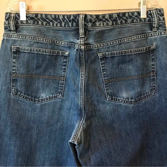 Van Heusen Classic Fit Blue Jeans Size 34 x 32 - Picture 10 of 14